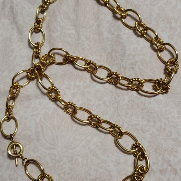 Necklace - Picture 5 of 6